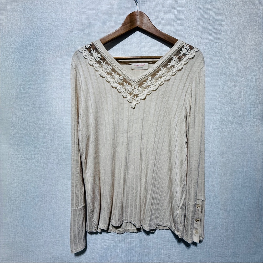 Sugarfox Womens M Cream Boho Lace Trim V-Neck Cottagecore Ribbed Sweater Blouse